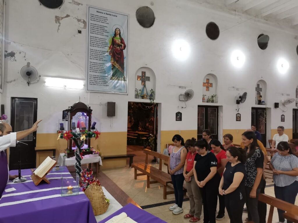 Día de la Sagrada Familia en la Parroquia Santa Lucía